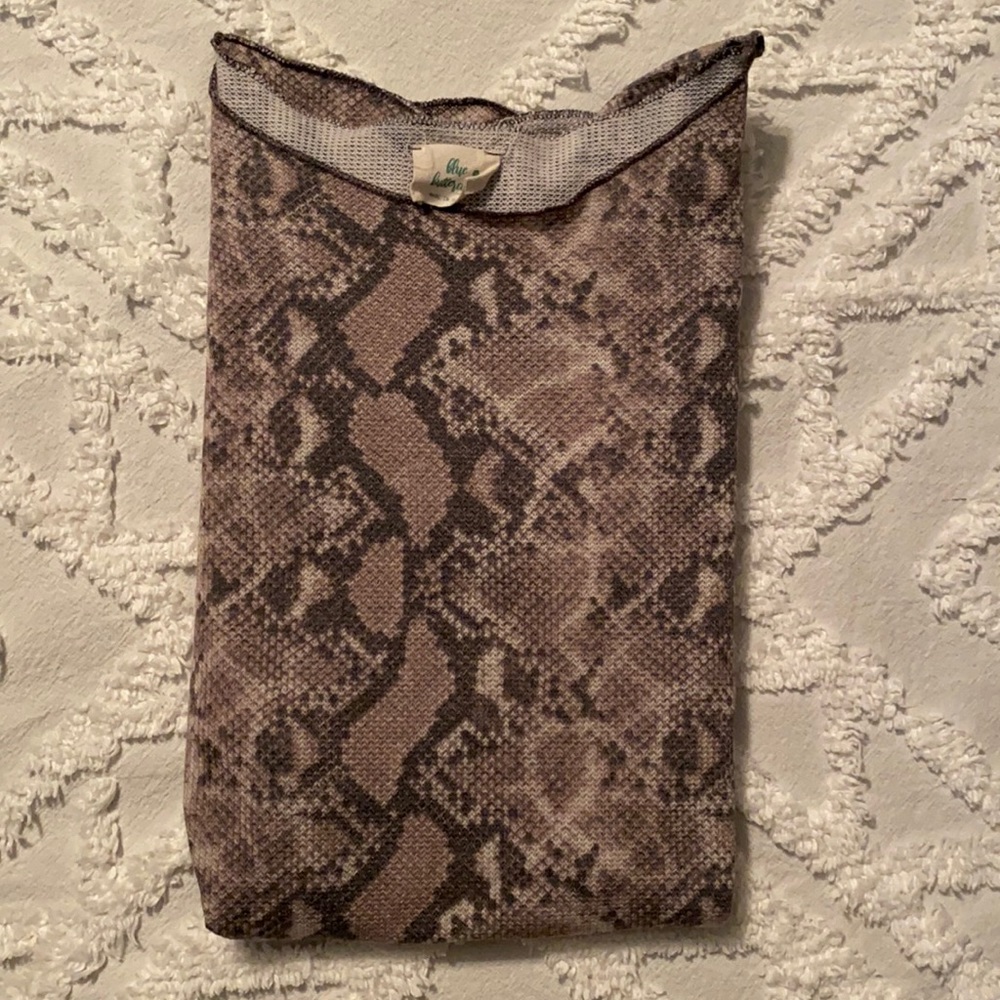 Snakeskin print top